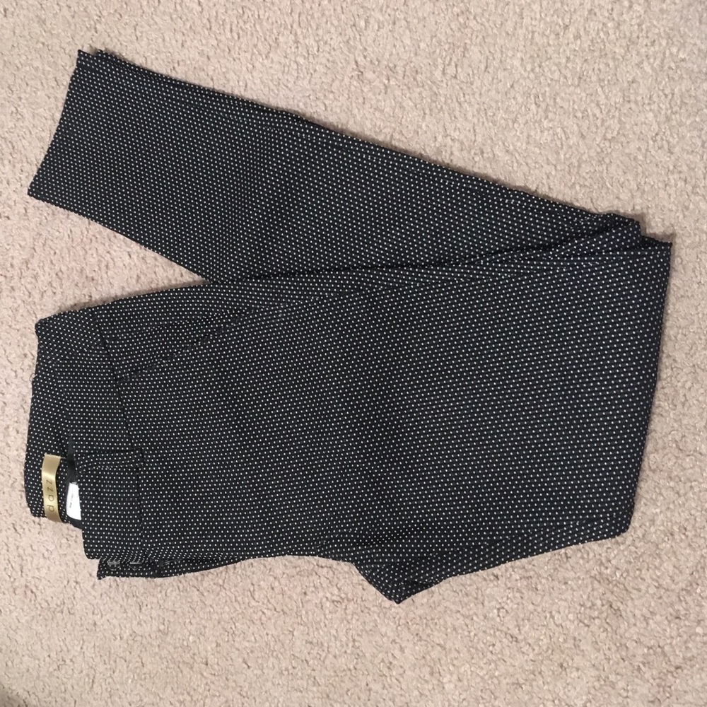 Stretch skinny leg fabric pant